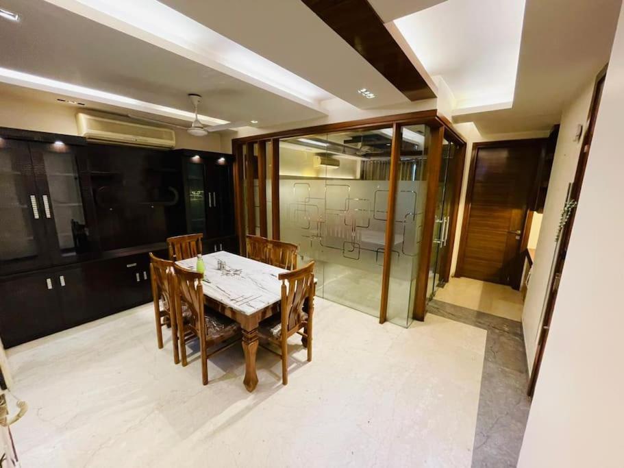Divine India Service 4bhk D-163 Saket *